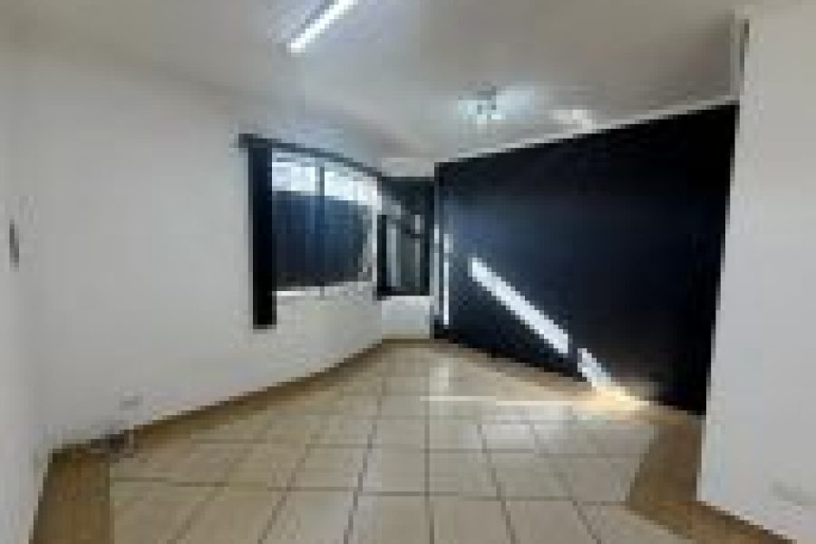 f7bb0299486b8c0609840e7281f8c931